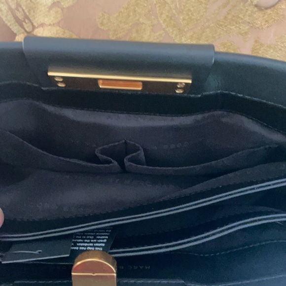 MARC BY MARC JACOBS NEW YORK CLUTCH - Picture 7 of 9